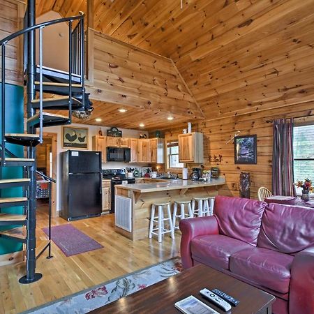 Bryson City Vacation Rental With Hot Tub And Fire Pit! Exterior photo